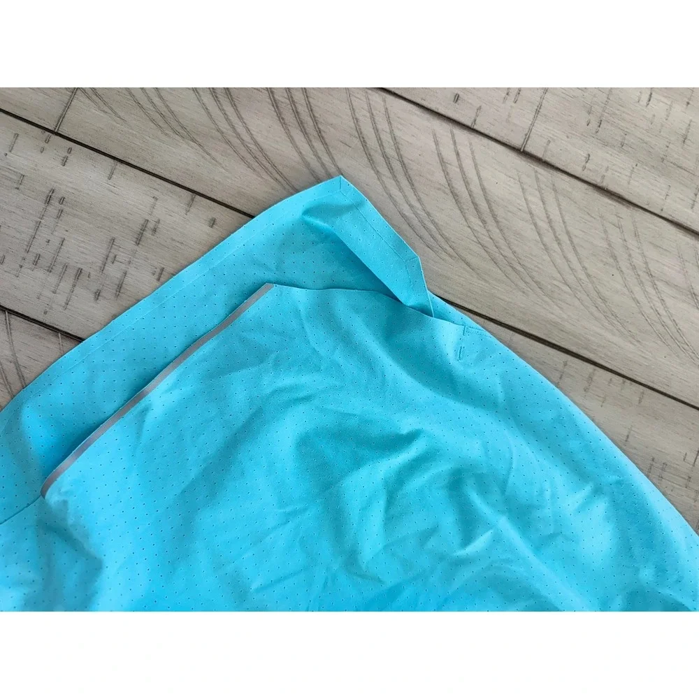 A- 073-Lululemon Fast and Free Lined Short 6 Turquoise Blue Perforated Running